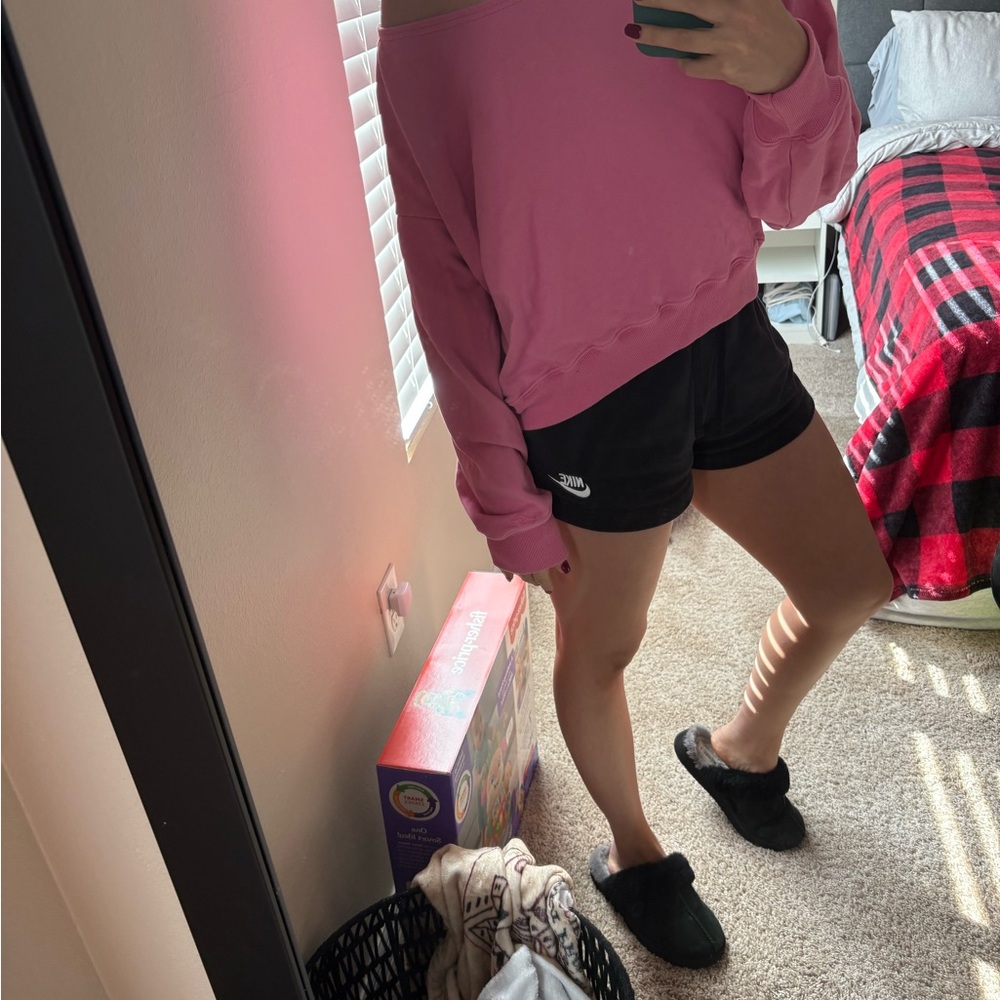 Off-Shoulder pink  lightweight Sweatshirt